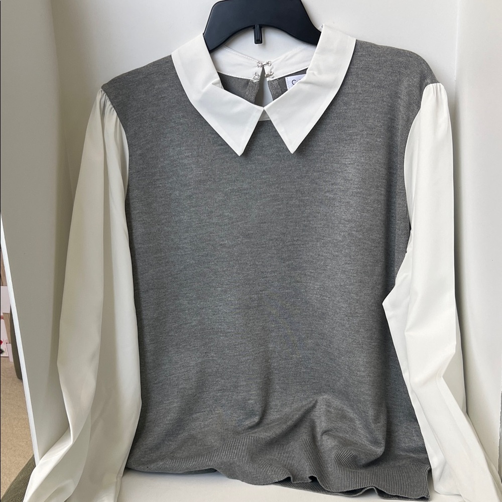 Gray and White Women's Collared Top